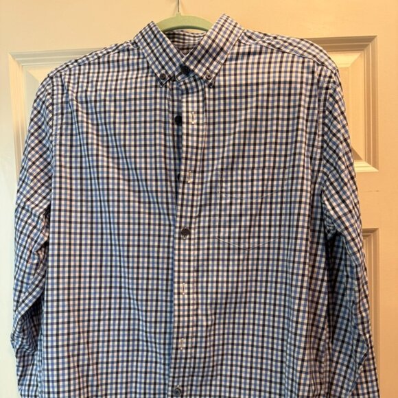 Untuckit Dress Shirt - Picture 1 of 2